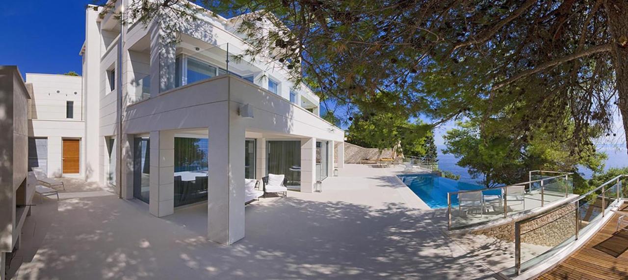 Luxury Seafront Villa My Dream With Private Pool, Jacuzzi And Staff At The Beach On Brac Island - Sumartin Selca  Exterior photo